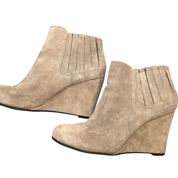 Lauren Blakwell Women's 11 Ankle Boots Shoes Brown Wedge Heel Slip-Ons Booties - Picture 1 of 8